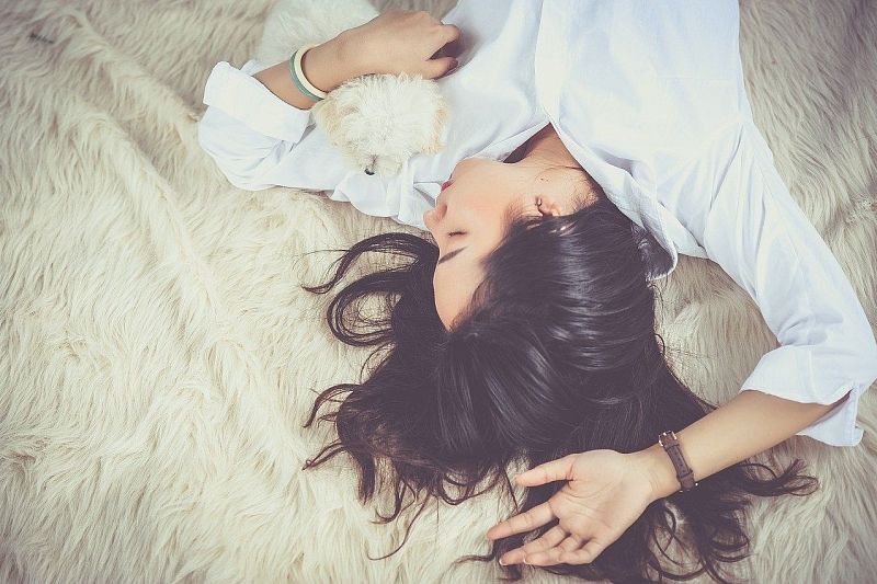 Как положение во время сна влияет на ваше здоровье