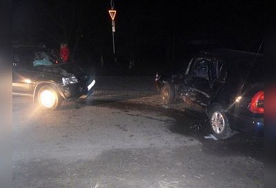 Четыре человека оказались в больнице по вине 18-летнего водителя иномарки в Приморско-Ахтарске