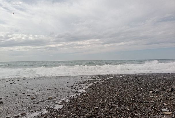 В Сочи спасатели третий день ищут пропавшего в море жителя Ленобласти