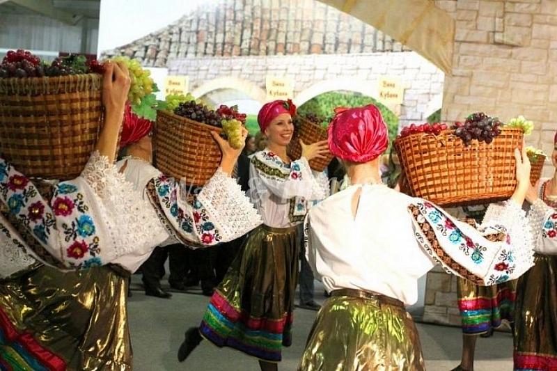  В Краснодарском крае проходит фестиваль «Тамань хлебосольная»