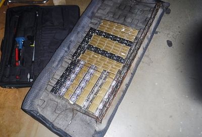 Водитель из Абхазии пытался провезти в Сочи 2,3 тыс. контрабандных сигарет