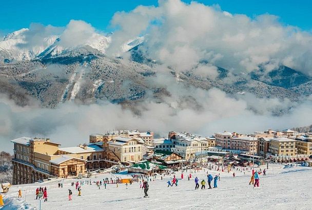 Семь горнолыжных трасс открыли на популярном курорте Краснодарского края