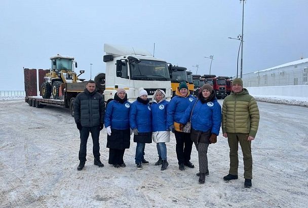 Нижегородская область отправила в Краснодарский край волонтеров и технику для уборки пляжей от мазута