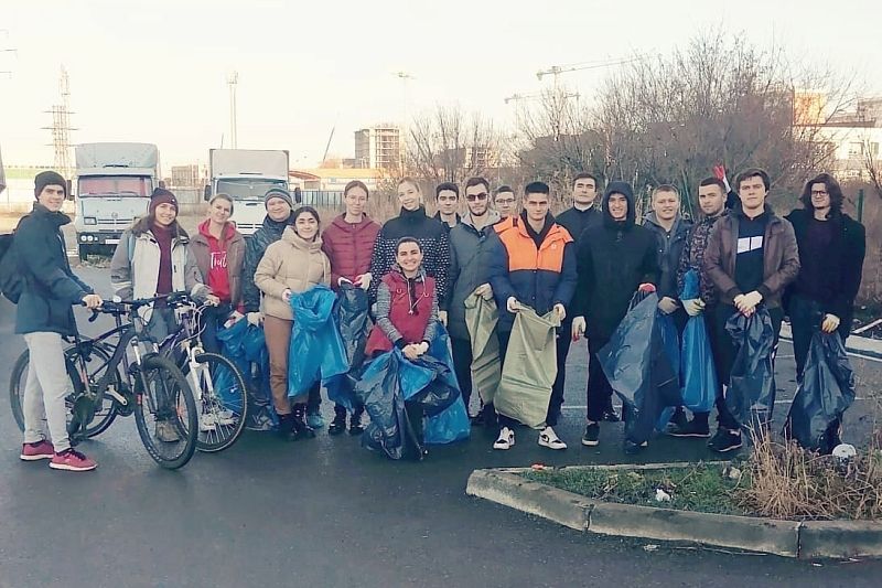 Более 60 мешков мусора собрали волонтеры в пригороде Краснодара