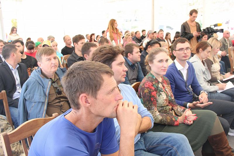 Фестиваль проводится уже четвертый год подряд министерством курортов, туризма и олимпийского наследия Краснодарского края.