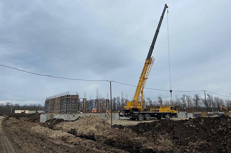 Строительство центра «Авангард» в Динском районе завершат осенью 2022 года