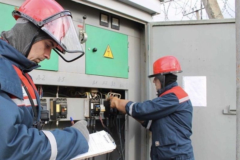 Краснодарские энергетики отремонтировали 185 трансформаторных подстанций 