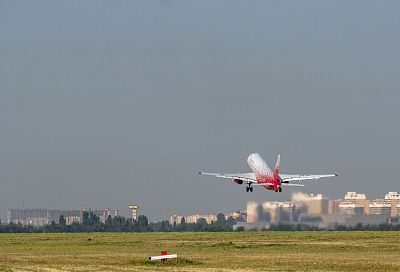 ЕС в 21-м пакете санкций запретил европейскому бизнесу операции с четырьмя российскими аэропортами