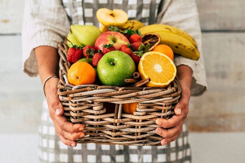 Какие фрукты помогут похудеть летом