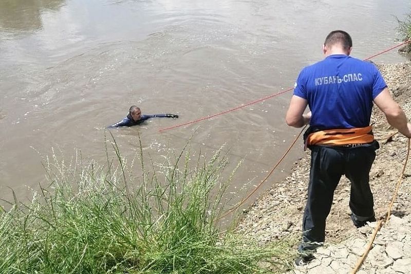 Унесенный течением реки 11-летний подросток найден. Он погиб