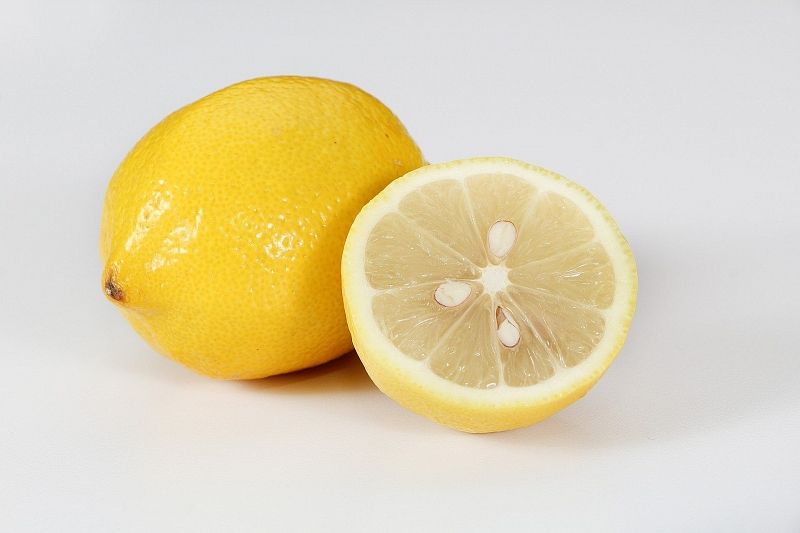 Мята защитит ваш дом от пауков, а лимон поможет очистить кухню