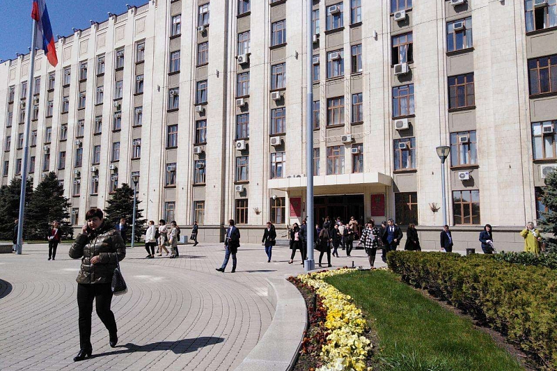 В Краснодаре из здания на улице Красной, 35 эвакуировали сотрудников