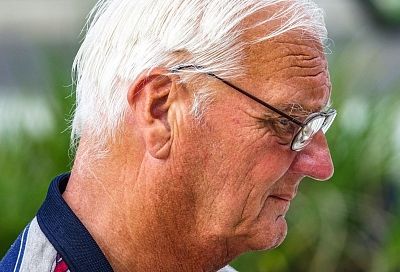 Всех пенсионеров, старше 70 лет, в апреле ждут проверки