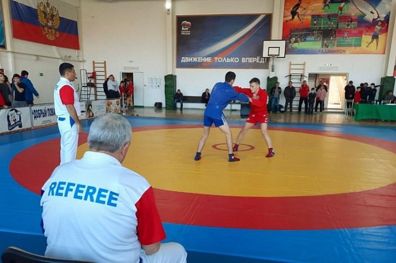 Всероссийские соревнования по самбо состоялись в Курганинске