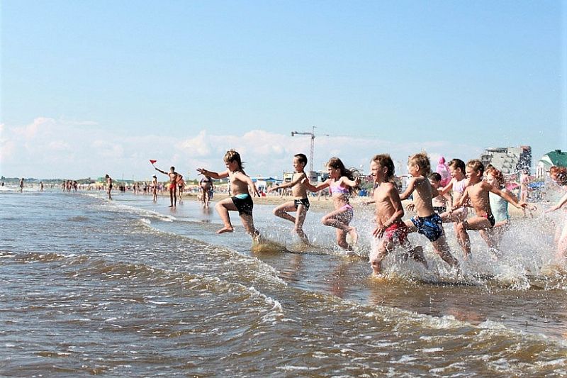 ПЦР-тесты не нужны детям до 14 лет: опубликованы дополнения в курортные правила Краснодарского края