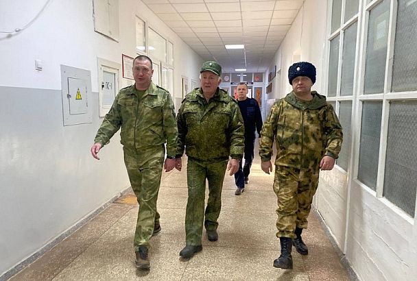 Александр Власов и Николай Долуда совершили рабочую поездку в зону проведения специальной военной операции