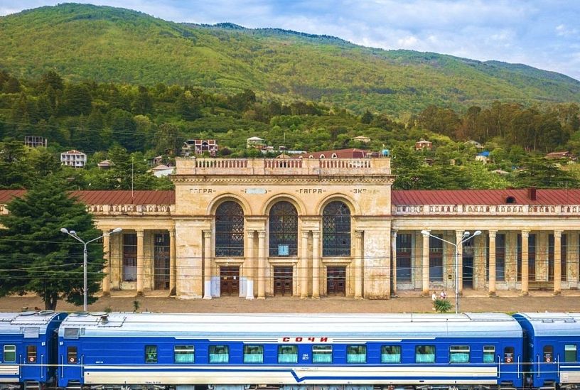 Туристический поезд «Сочи» открыл новый сезон