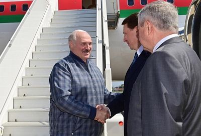 Александр Лукашенко прибыл в Сочи на переговоры с Владимиром Путиным
