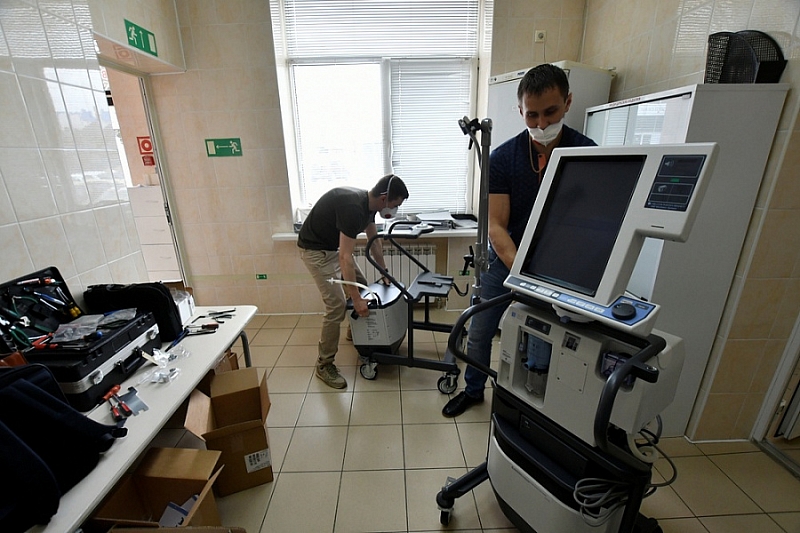 В больницы Краснодарского края поступило 37 аппаратов ИВЛ