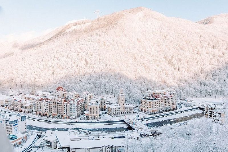 Сочинский горнолыжный курорт в девятый раз признан лучшим в России