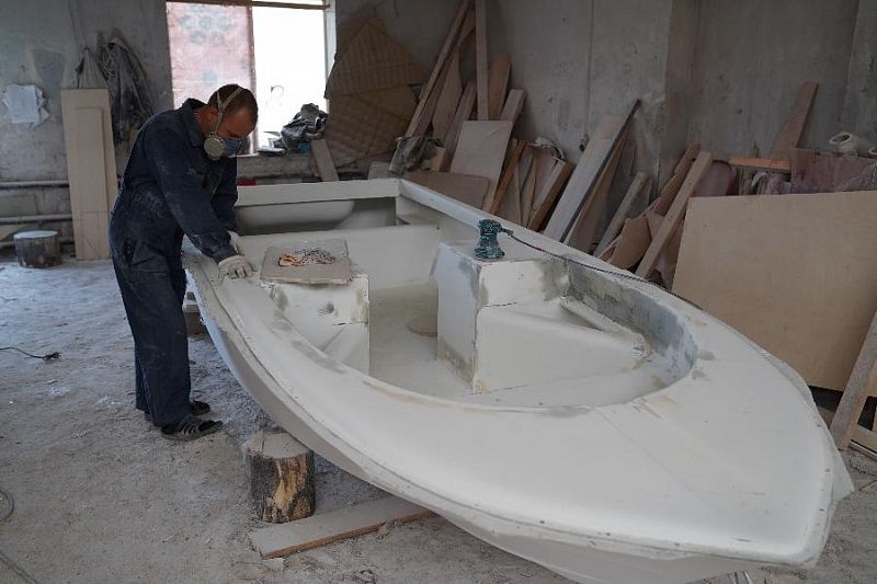 На предприятии Александра Цариценко производят 35 моделей легких, прочных и скоростных лодок.
