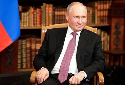Губернатор Кубани Вениамин Кондратьев поздравил президента России с юбилеем