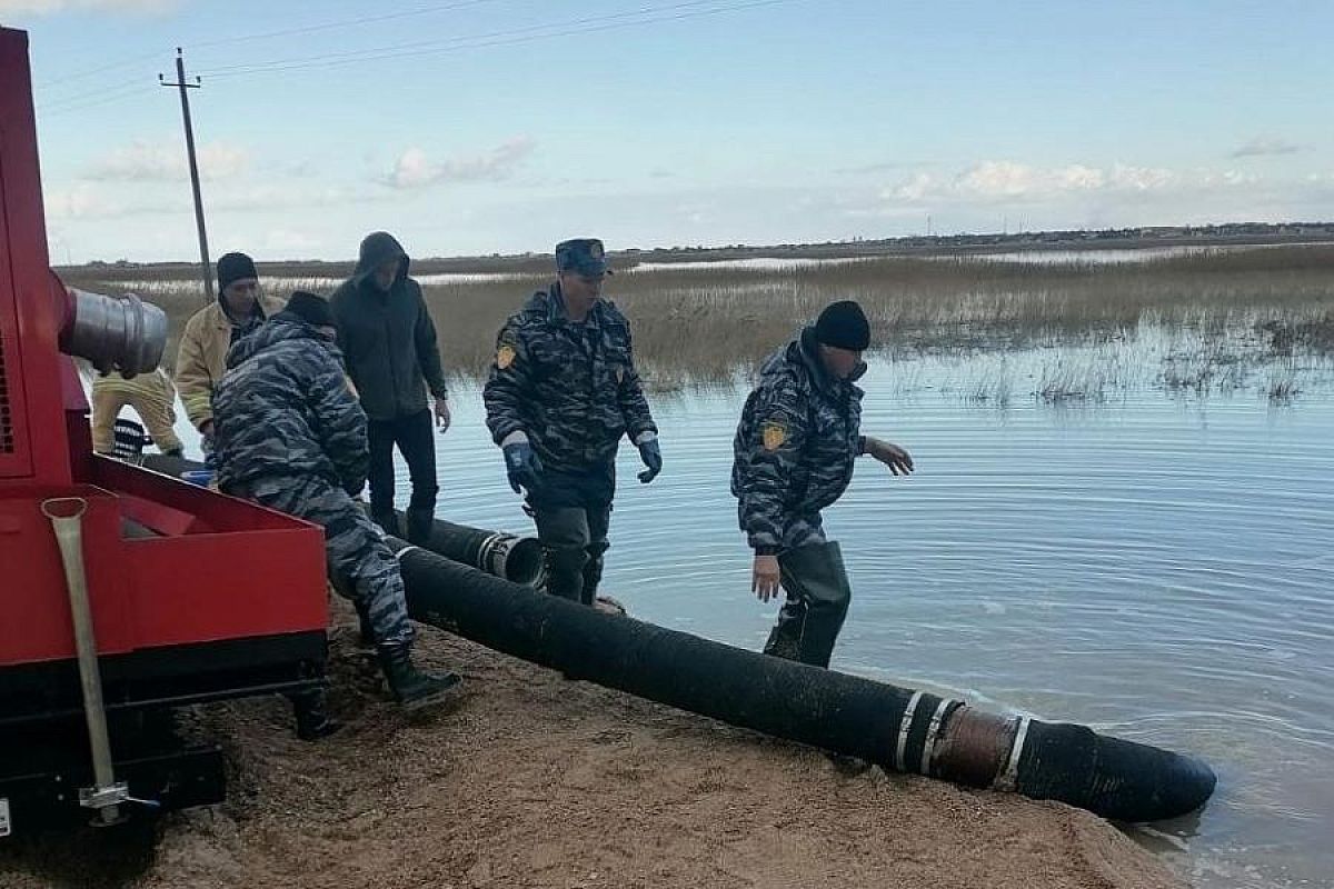 В Краснодарском крае продолжают ликвидировать последствия непогоды