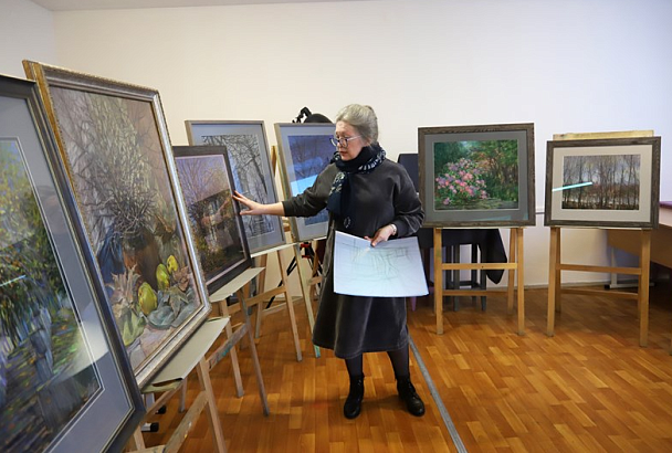 Краснодарскую художницу пригласили в Испанию: Ирина Полева представит картины на международном биеннале 