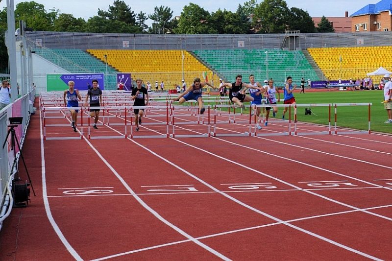 Первенство России среди юниоров по легкой атлетике стартовало в Краснодарском крае