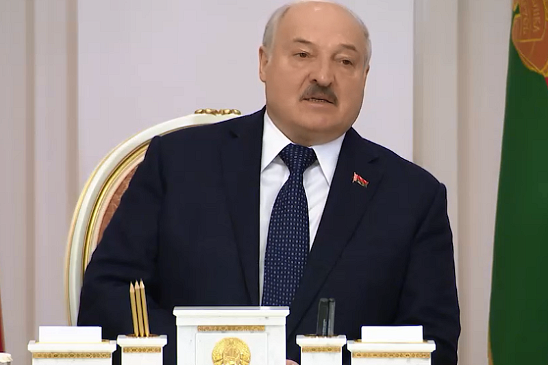 Лукашенко объявил срочную мобилизацию в Белоруссии