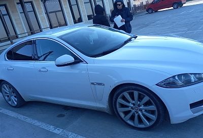 Житель Кубани выплатил 100 тыс. рублей алиментов, чтобы не остаться без Jaguar