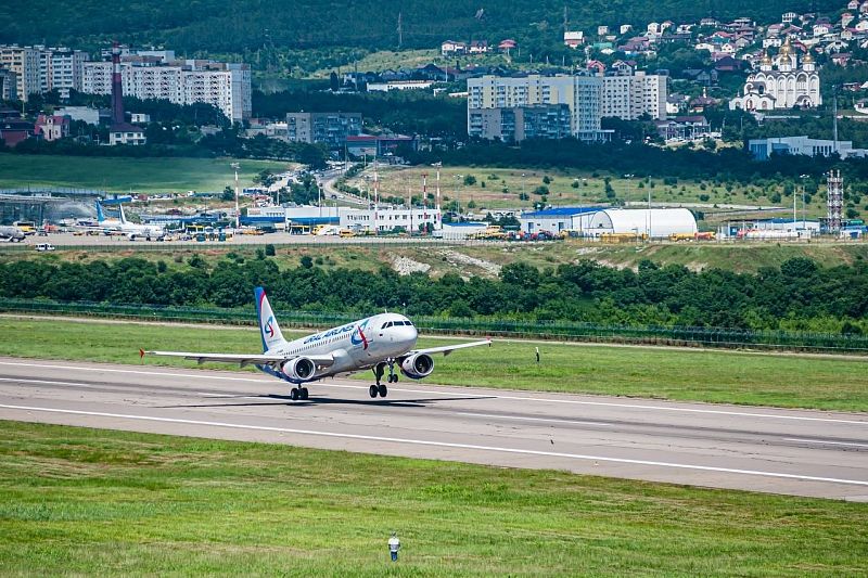 Банк «Россия» увеличил долю в аэропорту Геленджика до 40%