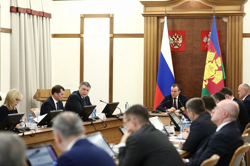 Губернатор Кубани Вениамин Кондратьев: «В 2023 году необходимо мобилизовать в бюджет края не менее 430 миллиардов рублей собственных доходов»