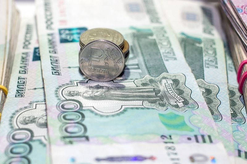 «2400 рублей и больше». Кто из россиян может получить прибавку к пенсии с 1 сентября этого года