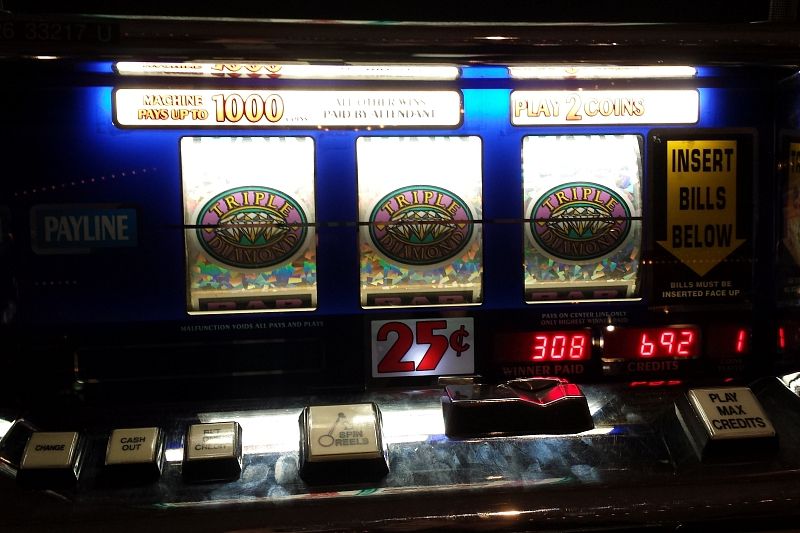 В Сочи почти два года работали 4 подпольных казино