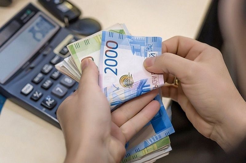 В Краснодарском крае более 50 тысяч предпринимателей смогут получить гранты на выплату зарплаты сотрудникам