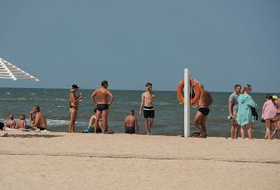 От 14,4 тыс. рублей на двоих в разгар сезона: в АТОР рассказали, где в Краснодарском крае самый дешевый отдых у моря