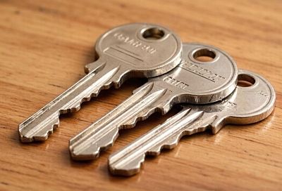 Квартиры на первых этажах начали дешеветь быстрее остальных: почему покупатели избегают такого жилья