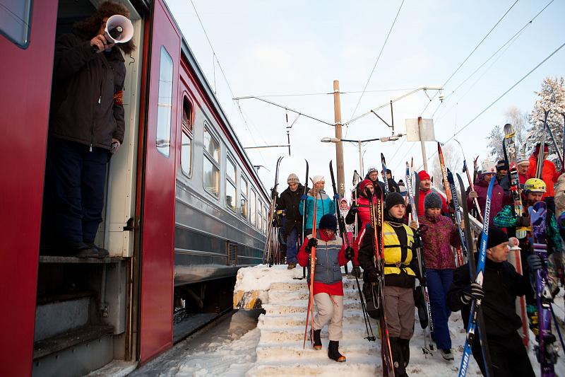 Поезд бесплатно довезет лыжи и сноуборды из Ростова на сочинский курорт «Роза Хутор» 