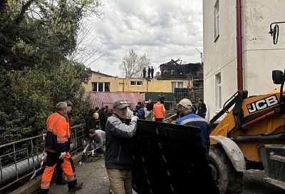 В Туапсинском округе продолжают ликвидировать последствия атаки БПЛА 