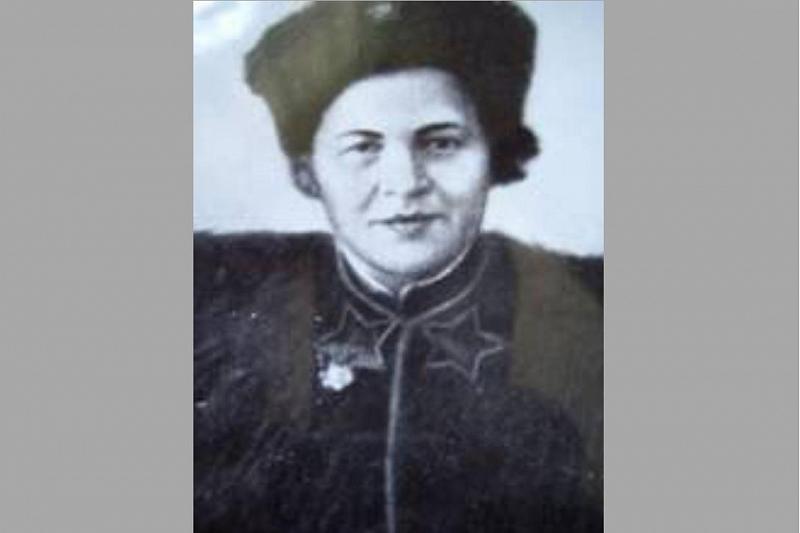 Казачка Софья Даниловна Беленец из Кореновского района воевала с июня 1942 года в составе медико-санитарного эскадрона. 