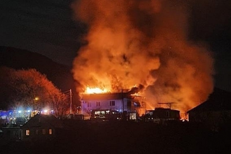В Краснодарском крае сгорел дом площадью 250 кв.м.