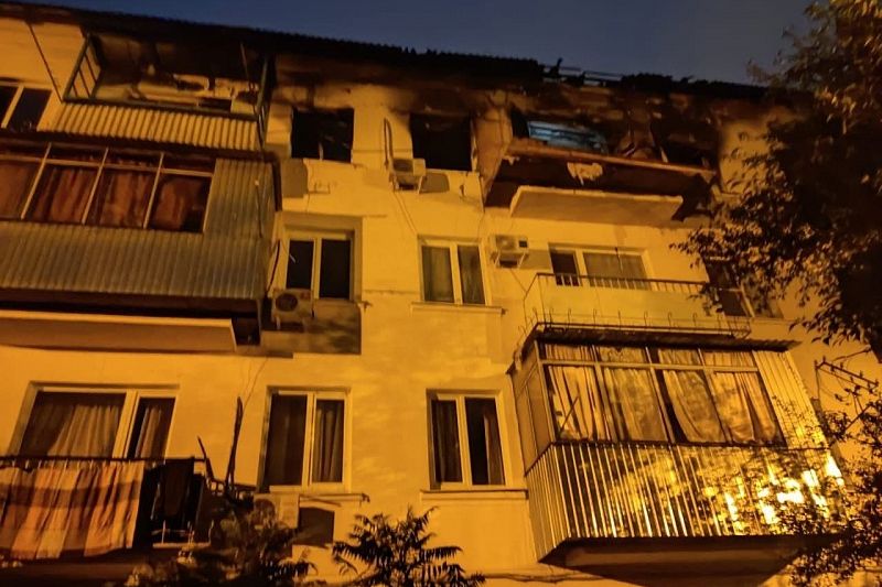 В Краснодаре из-за хлопка газа загорелась квартира в многоэтажке