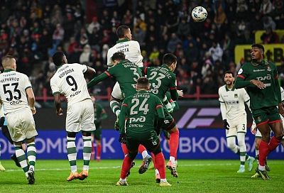 «Краснодар» вернулся на первое место РПЛ после ничьей с «Локомотивом»