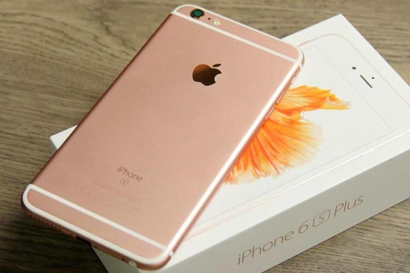Apple бесплатно починит сломанные iPhone 6s и  iPhone 6s Plus