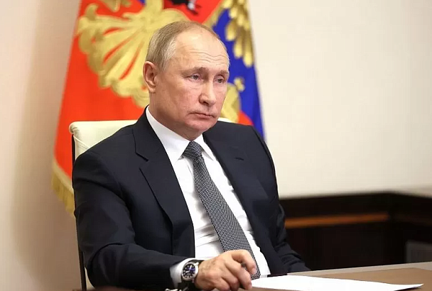 Владимир Путин приказал перевести силы сдерживания в особый режим боевого дежурства