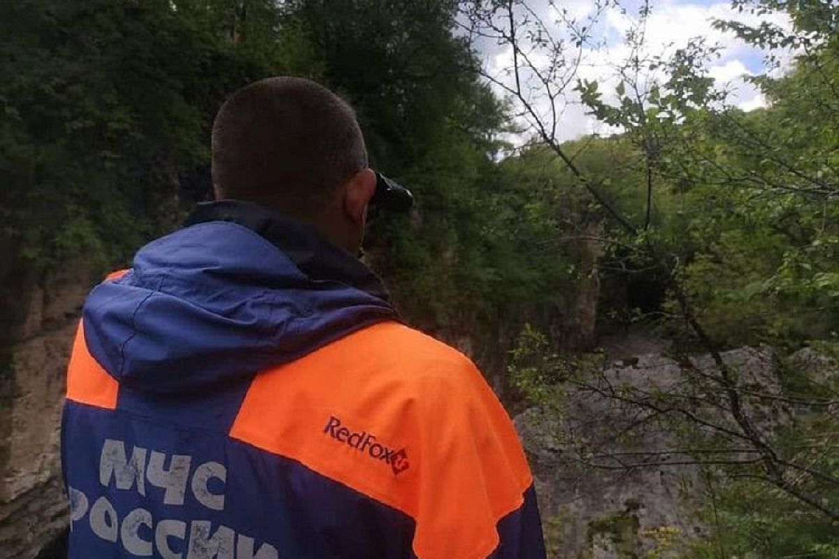  Пропавший неделю назад в горах под Туапсе грибник найден живым