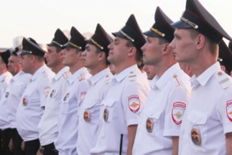 Около 5 тыс. полицейских будут обеспечивать порядок в День Победы в Краснодарском крае 