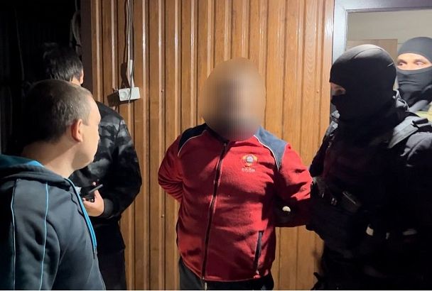 Оперативники задержали мужчину, находящегося 6 лет в федеральном розыске за разбой в Анапе 