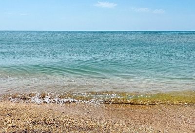 Беспилотник-разведчик НАТО летает кругами над Черным морем